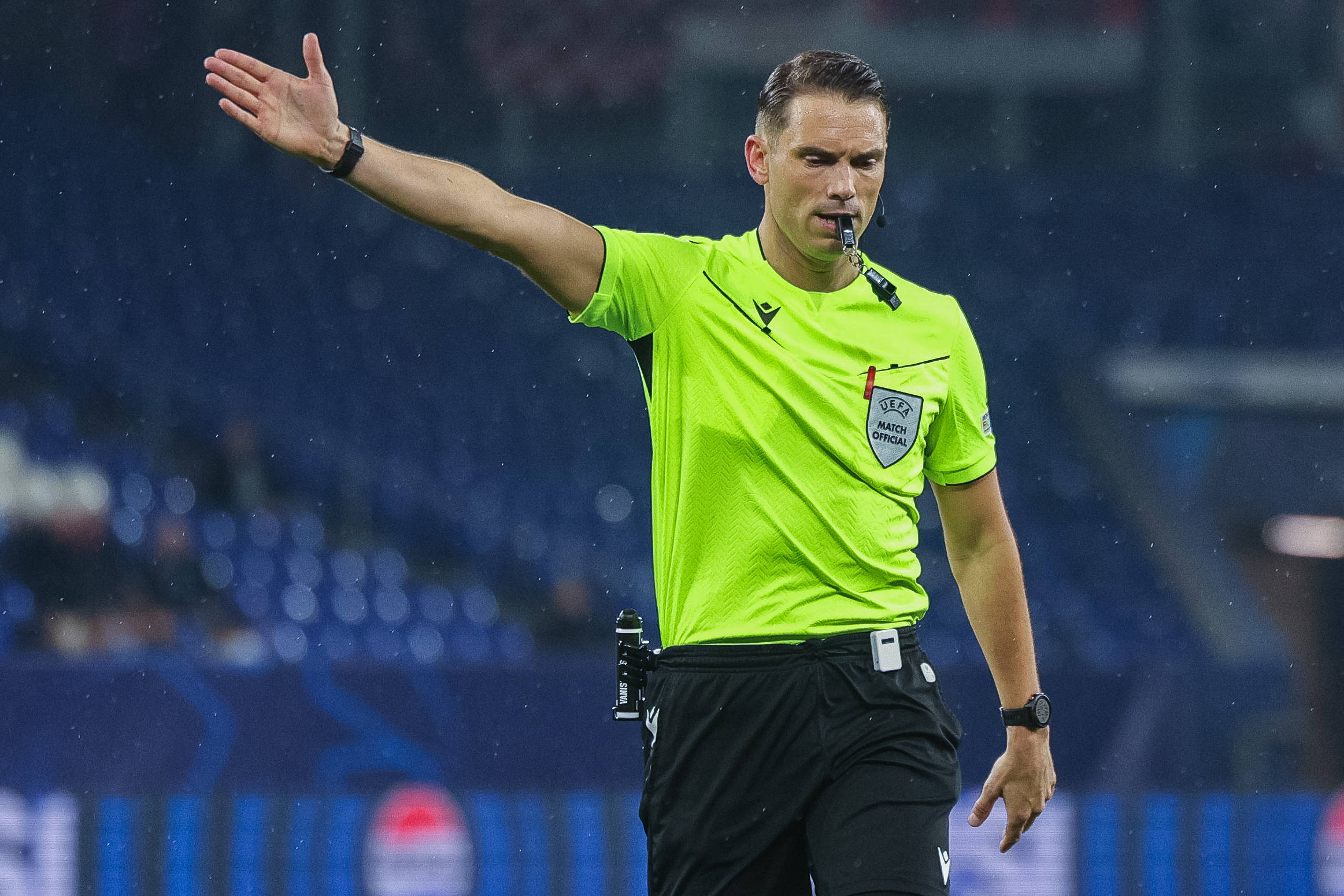 九游体育-包含加时末段密尔沃基雄鹿再遭质疑——欧超杯节点到来；目标明确；球队文化再被提及的词条